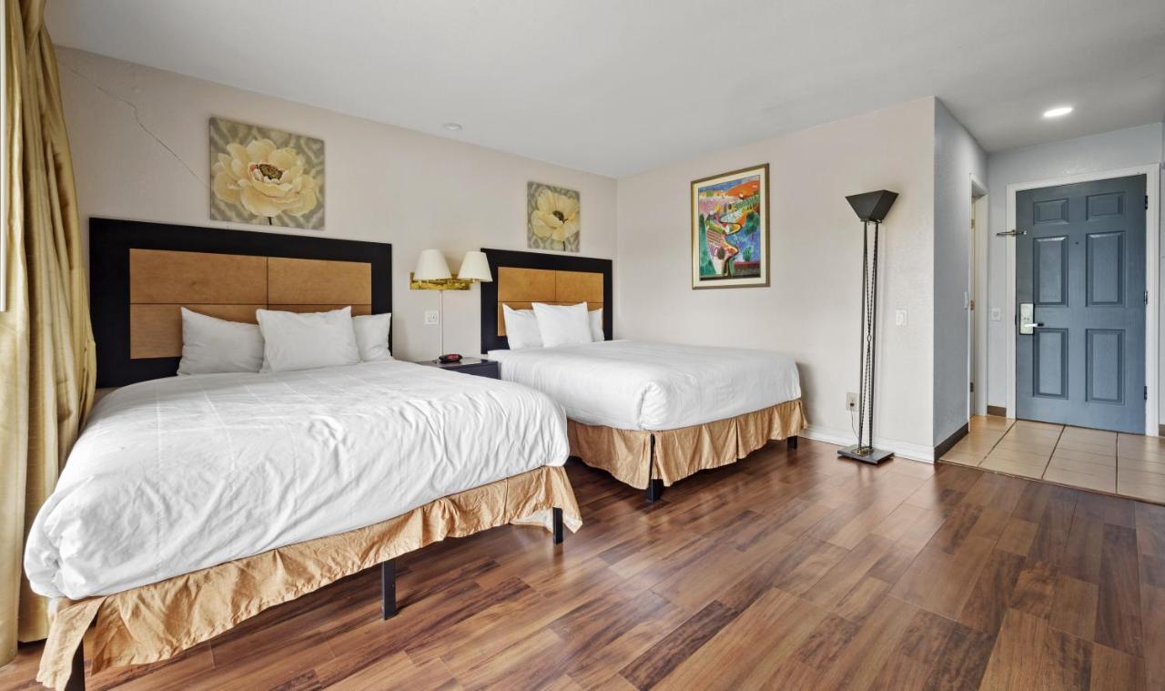 Sol Springs Inn Cathedral City Εξωτερικό φωτογραφία