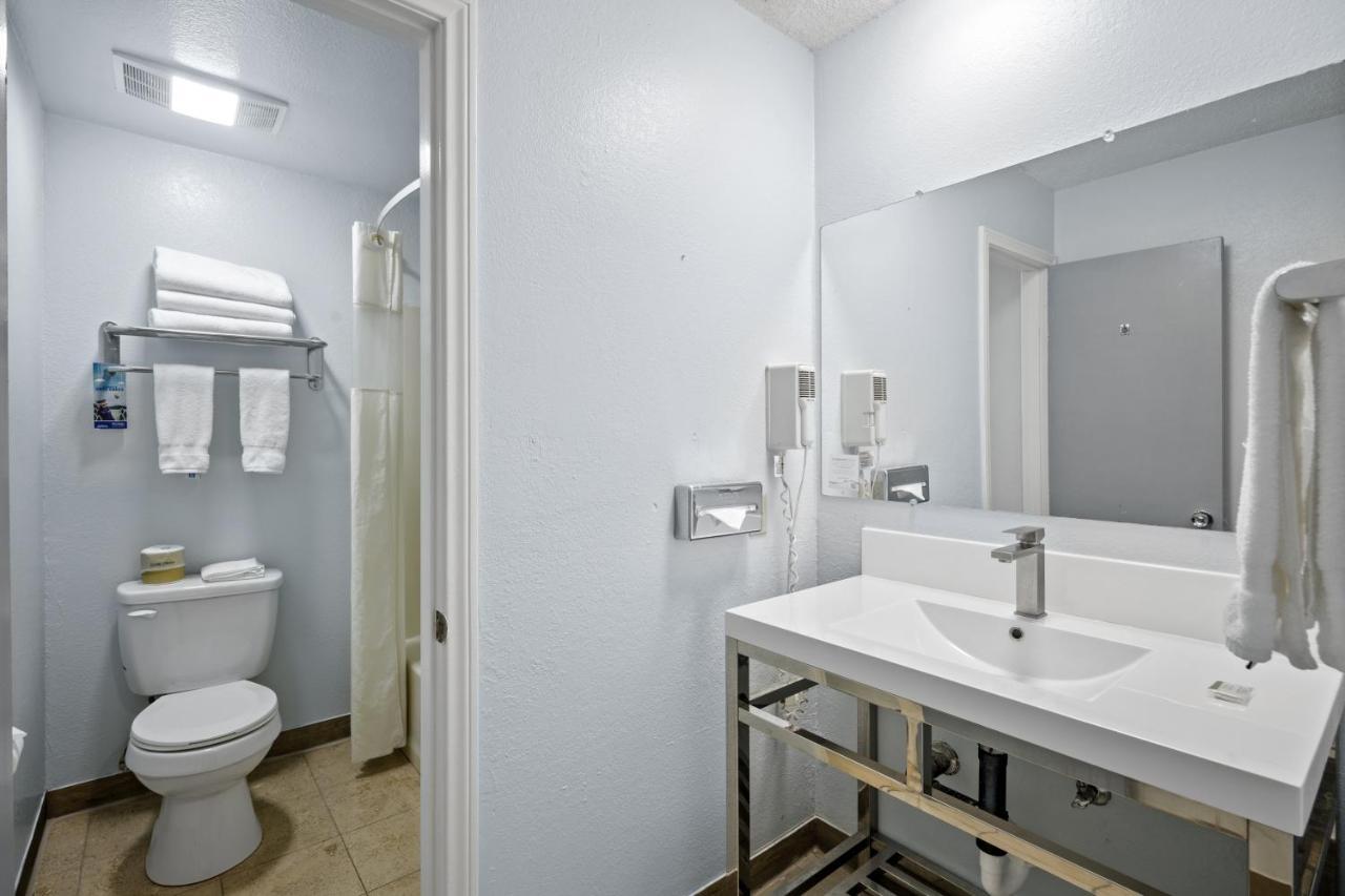 Sol Springs Inn Cathedral City Εξωτερικό φωτογραφία