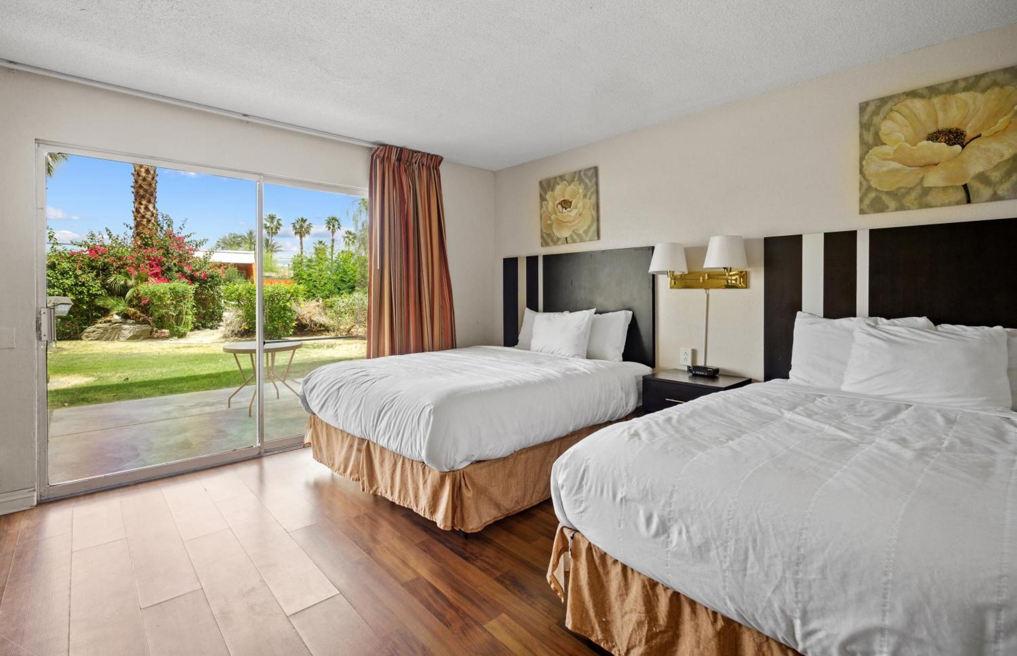 Sol Springs Inn Cathedral City Εξωτερικό φωτογραφία